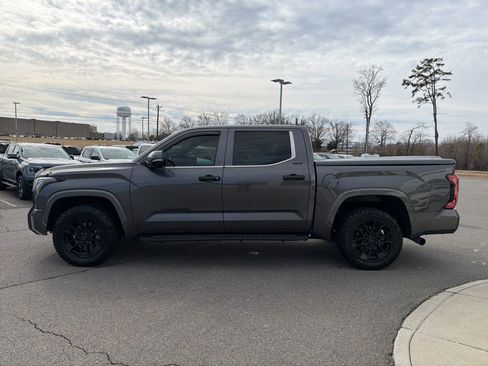 Used 2023 Toyota Tundra Limited image 7