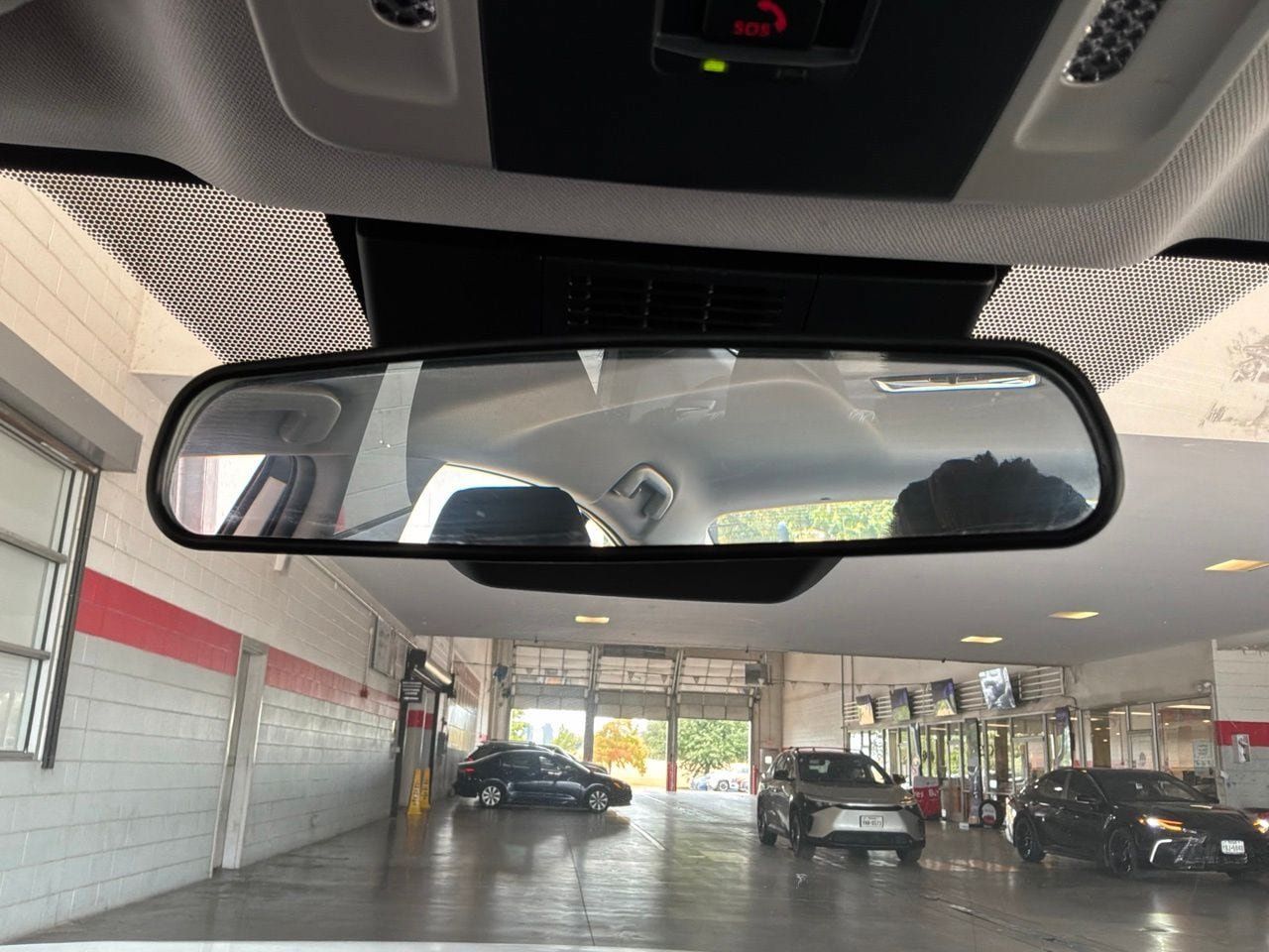 Used 2025 Toyota Camry LE FWD image 19