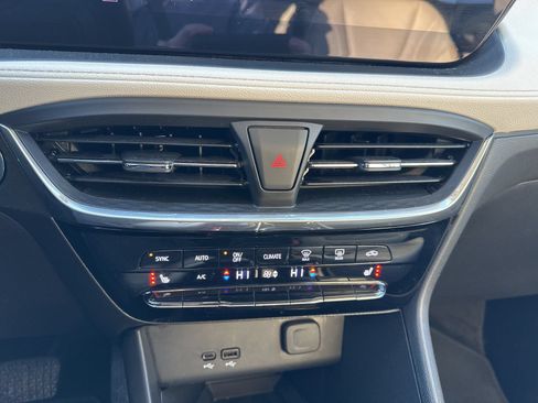 Used 2024 Buick Encore GX Avenir w/ Avenir Convenience Package AWD/4WD image 47