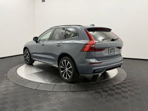 Used 2023 Volvo XC60 B5 Plus w/ Climate Package image 5