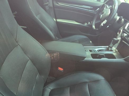 Used 2021 Honda Accord Sport Special Edition image 11