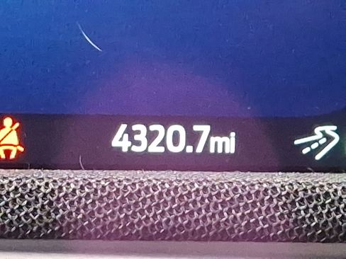 Used 2025 Ford Mustang Mach-E Premium w/ Sport Appearance Package image 20