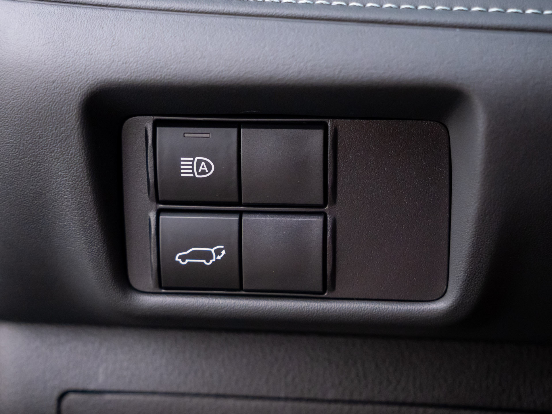 Used 2025 Toyota Highlander XLE AWD/4WD image 20