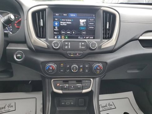 Used 2022 GMC Terrain Denali w/ Denali Premium Package AWD/4WD image 21