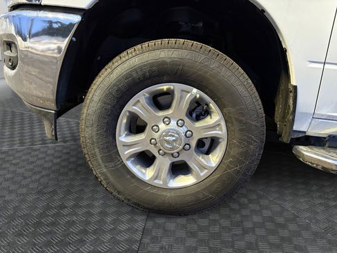 Used 2025 RAM 2500 Big Horn image 14