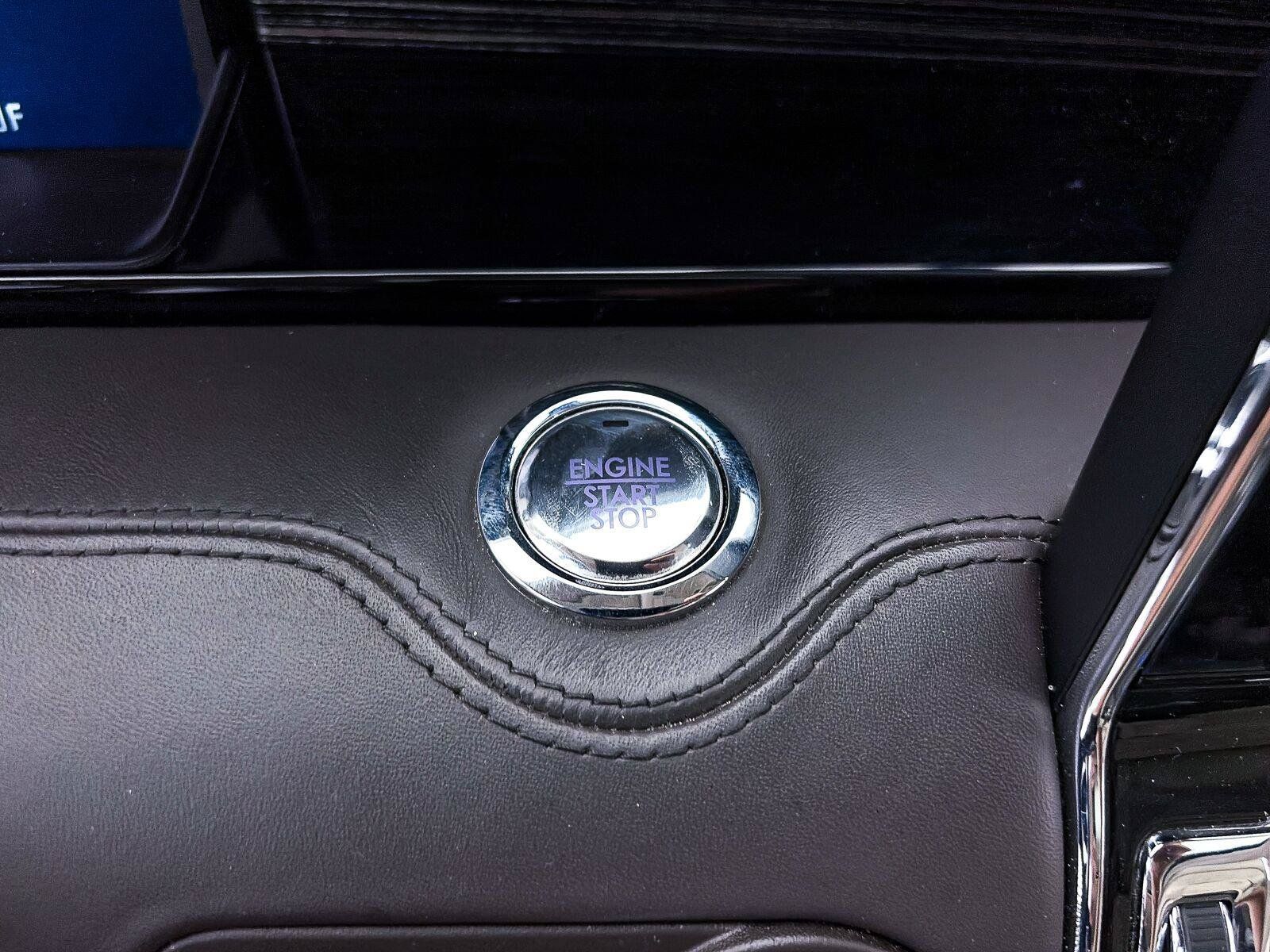 Used 2022 Lincoln Navigator Black Label AWD/4WD image 32