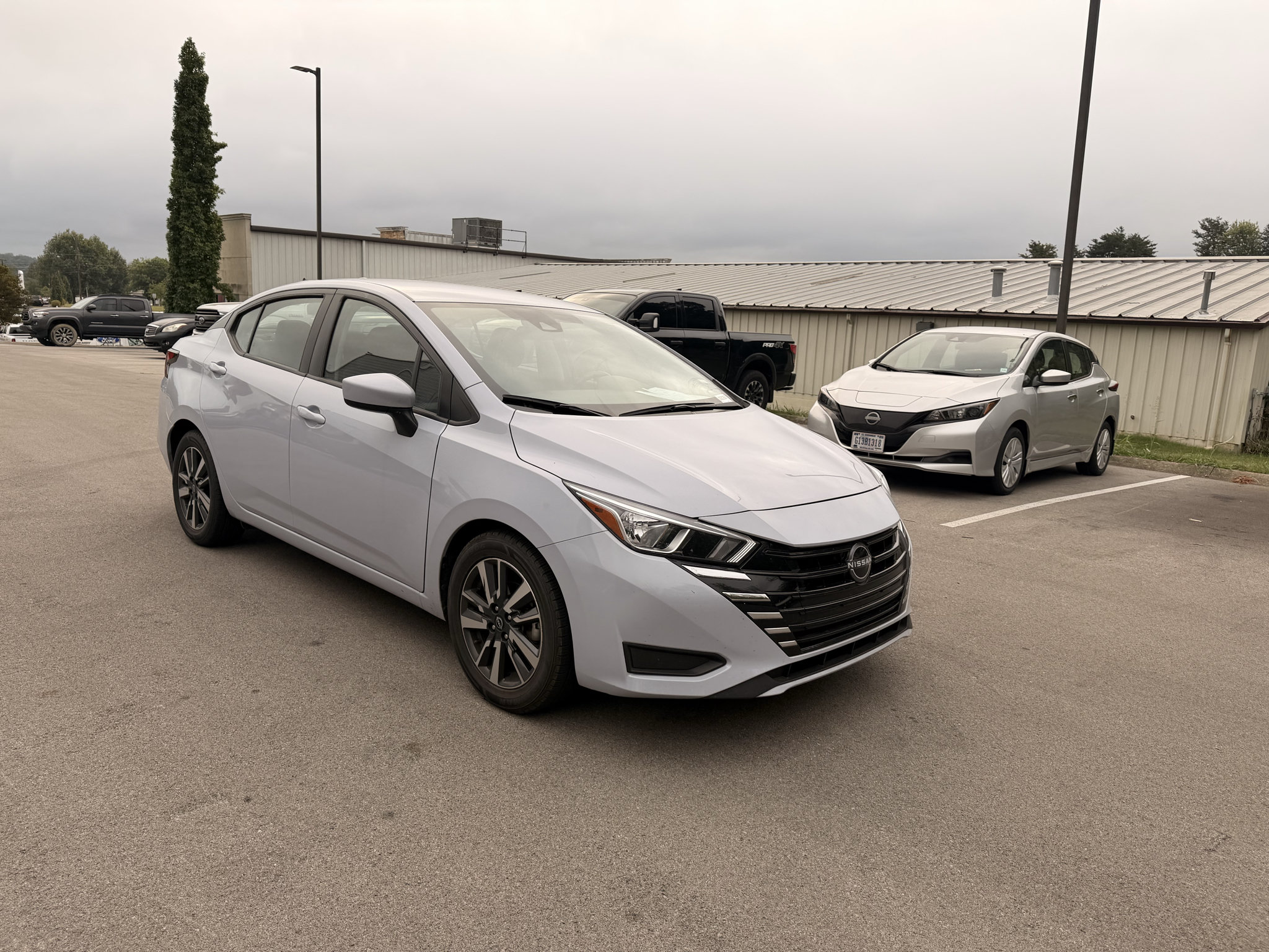 Certified 2024 Nissan Versa SV FWD image 3