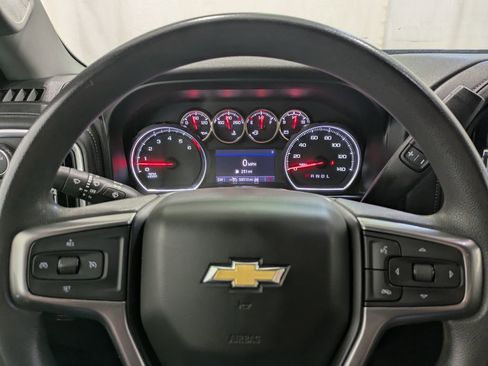 Used 2021 Chevrolet Silverado 2500 LT AWD/4WD image 7