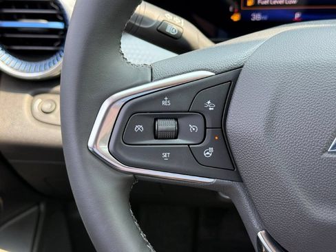 New 2026 Chevrolet Trax LT w/ LT Convenience Package FWD image 22