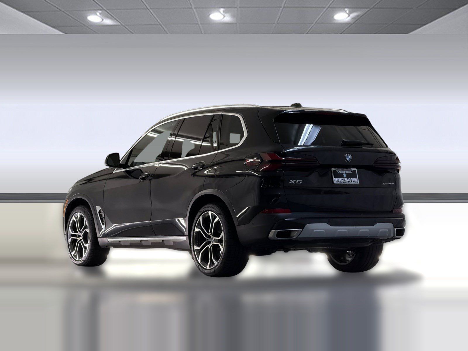 Used 2026 BMW X5 sDrive40i RWD image 3