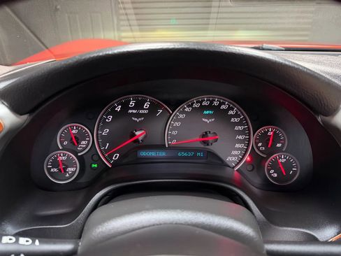 Used 2005 Chevrolet Corvette Coupe w/ Preferred Equipment Group image 30