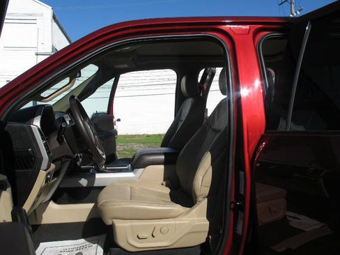 Used 2019 Ford F150 Lariat AWD/4WD image 44