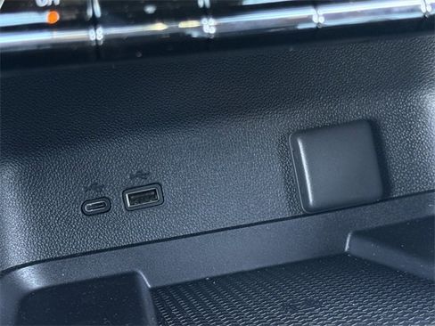 New 2026 Chevrolet Traverse Z71 w/ Driver Confidence Package image 19