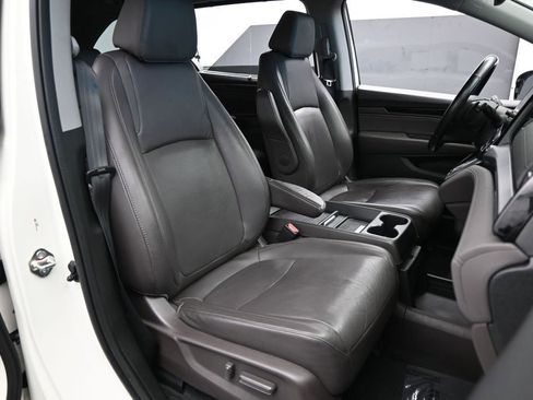 Used 2019 Honda Odyssey Elite image 55