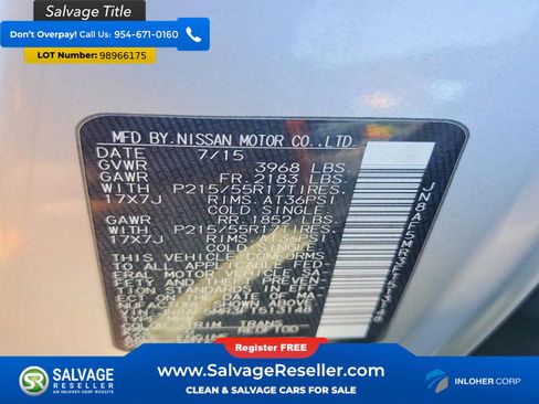 Used 2015 Nissan Juke SV image 16