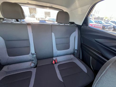 Used 2025 Chevrolet TrailBlazer LT image 35