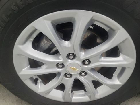 Used 2018 Chevrolet Equinox LT FWD image 31