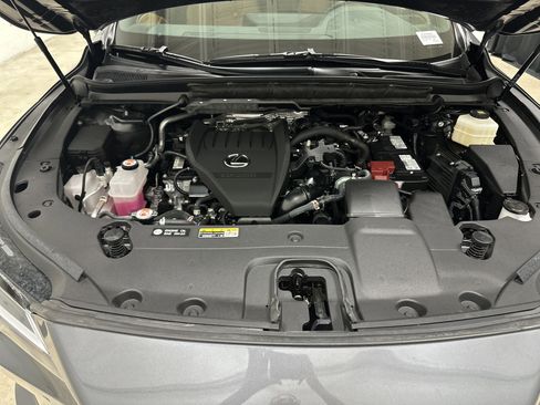 Used 2025 Lexus RX 350 Premium image 34