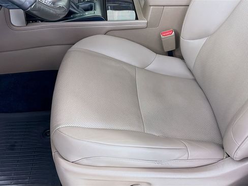 Used 2020 Lexus GX 460 Premium w/ Premium Package image 20