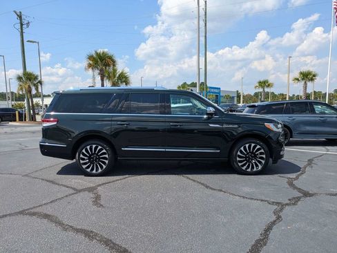 Certified 2024 Lincoln Navigator L Black Label AWD/4WD image 4
