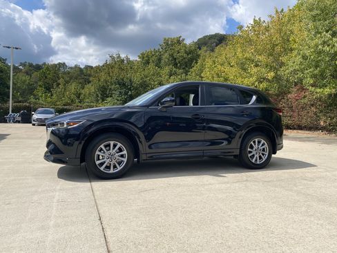 New 2025 MAZDA CX-5 AWD 2.5 S w/ Preferred Package image 2