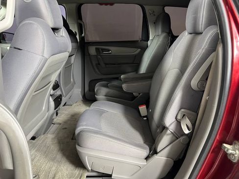 Used 2015 Chevrolet Traverse LT AWD/4WD image 23