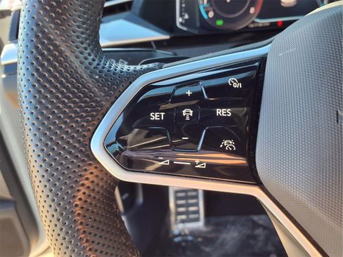 Used 2023 Volkswagen Arteon SEL Premium w/ Arteon MDO Package image 23