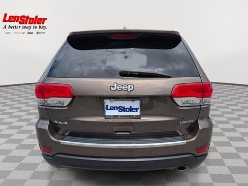 Used 2018 Jeep Grand Cherokee Limited AWD/4WD image 4