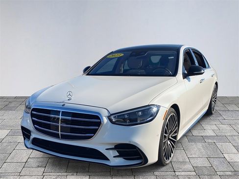 Certified 2023 Mercedes-Benz S 500 4MATIC image 3