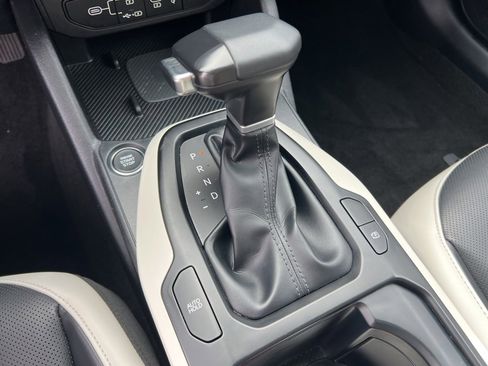 Certified 2025 Kia K4 GT-Line w/ GT-Line Premium Package image 19