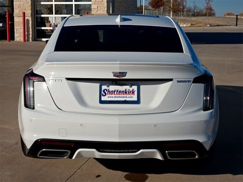 Used 2022 Cadillac CT5 Sport w/ LPO, ONYX Package image 7
