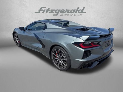 Used 2023 Chevrolet Corvette Stingray Preferred Conv w/ Z51 Performance Package RWD image 3