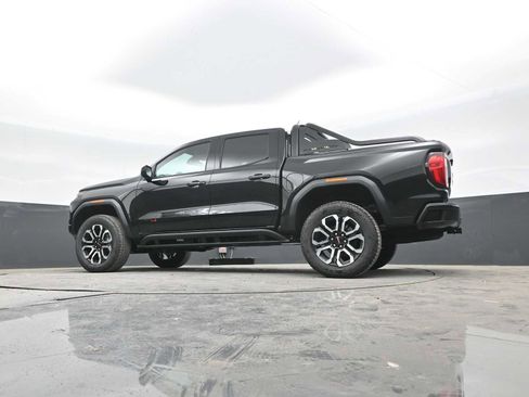 New 2025 GMC Canyon AT4 w/ Nightfall Edition image 34