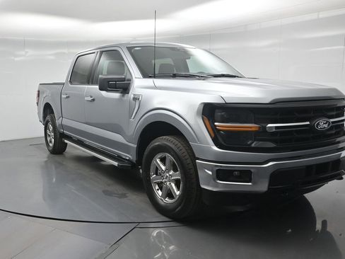 Used 2025 Ford F150 XLT w/ Equipment Group 301A Standard image 22