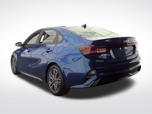 Used 2024 Kia Forte GT-Line FWD image 6