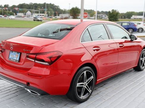 Used 2019 Mercedes-Benz A 220 4MATIC image 5