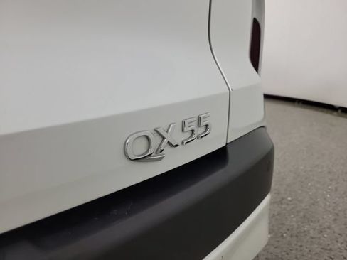 Certified 2025 INFINITI QX55 Luxe w/ Cargo Package AWD/4WD image 6
