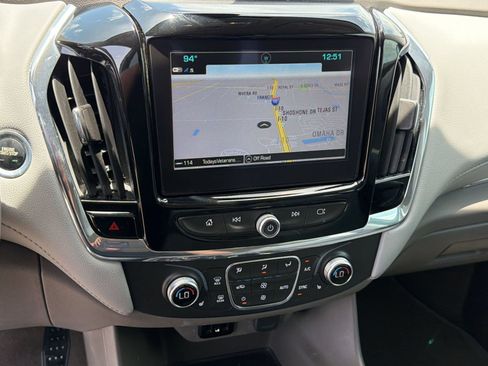 Used 2018 Chevrolet Traverse LT FWD image 27