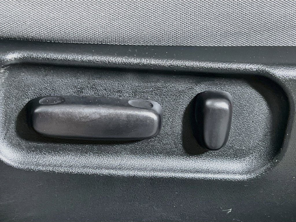 Used 2021 Toyota Tacoma SR5 RWD image 13