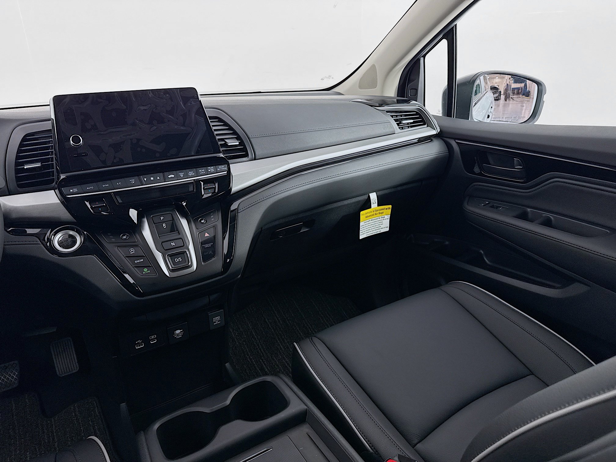 New 2026 Honda Odyssey Touring image 24