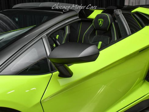 Used 2016 Lamborghini Aventador LP 750-4 Superveloce image 32