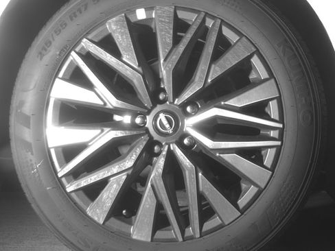 Used 2025 Nissan Altima 2.5 SV FWD image 15