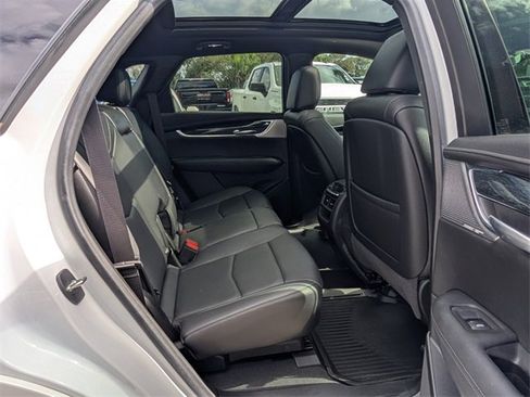 Used 2020 Cadillac XT5 Premium Luxury w/ LPO, Floor Liner Package image 23