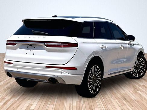 Used 2020 Lincoln Corsair Reserve w/ Equipment Group 201A AWD/4WD image 2