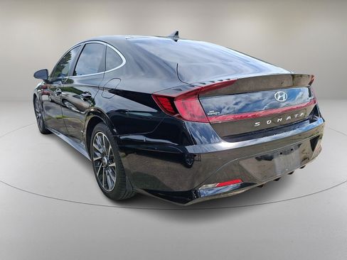 Used 2023 Hyundai Sonata Limited w/ Preferred Accessory Package FWD image 5