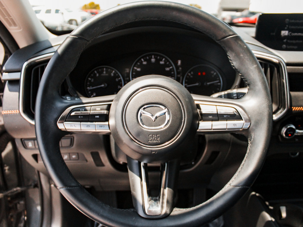 Used 2025 MAZDA CX-50 AWD 2.5 S w/ Premium Plus Pkg image 12