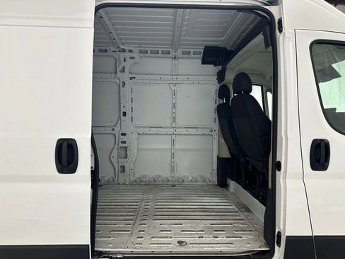 Used 2022 RAM ProMaster 3500 w/ Premium Convenience Group (B) FWD image 41