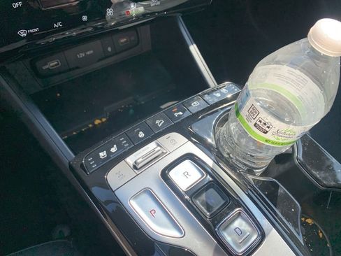 Used 2024 Hyundai Tucson Limited image 17