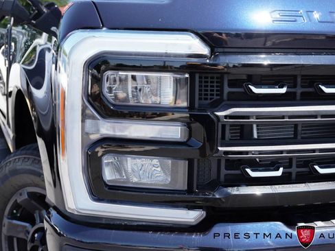 Used 2024 Ford F250 Lariat w/ Sport Appearance Package AWD/4WD image 15