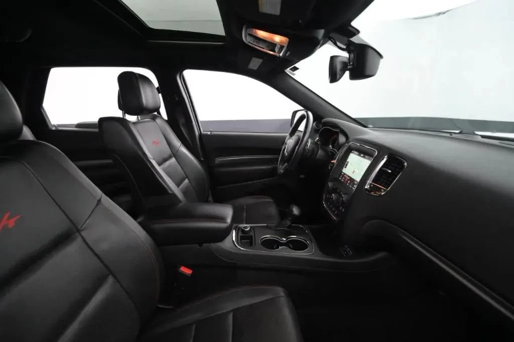 Used 2018 Dodge Durango R/T w/ Blacktop Package AWD/4WD image 44